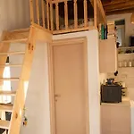 House Kipos